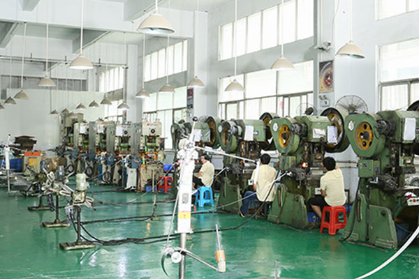 天线弹片的优点都有哪些？(图2)